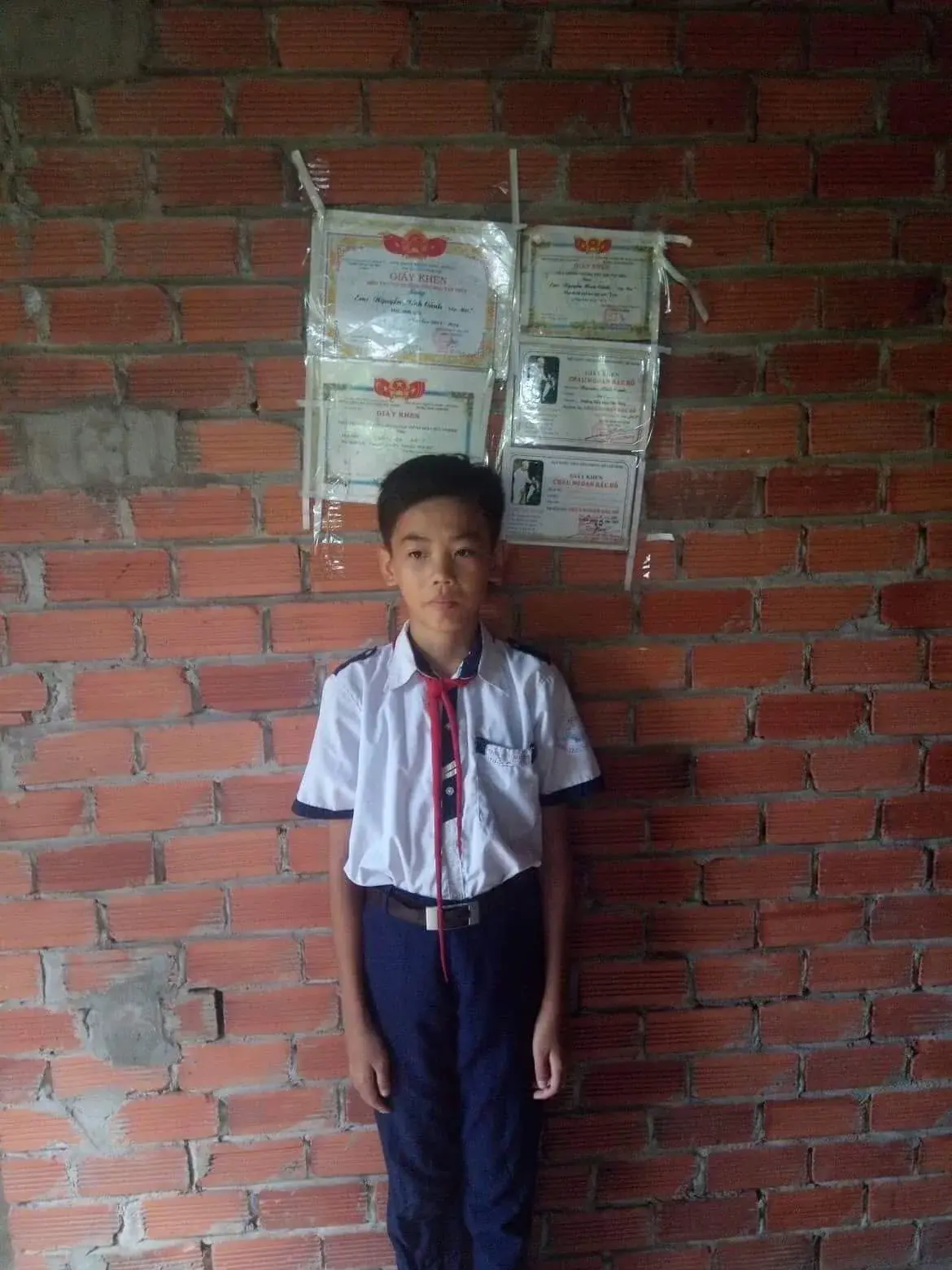 School portrait of Nguyễn Minh Cảnh