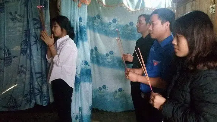 A family photograph from Nguyễn Thị Thuỳ Linh’s journey
